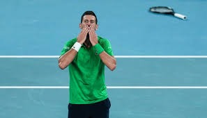 详解棒球规则中的“替补球员重返”特殊豁免条件